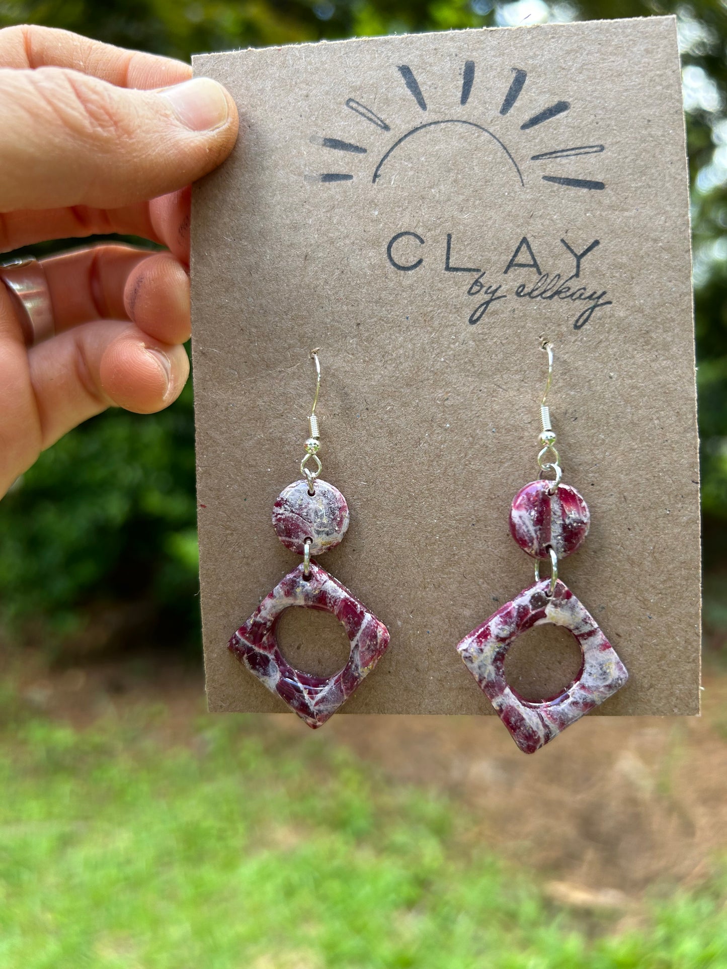 R3 RUBY Cutout Square Dangle