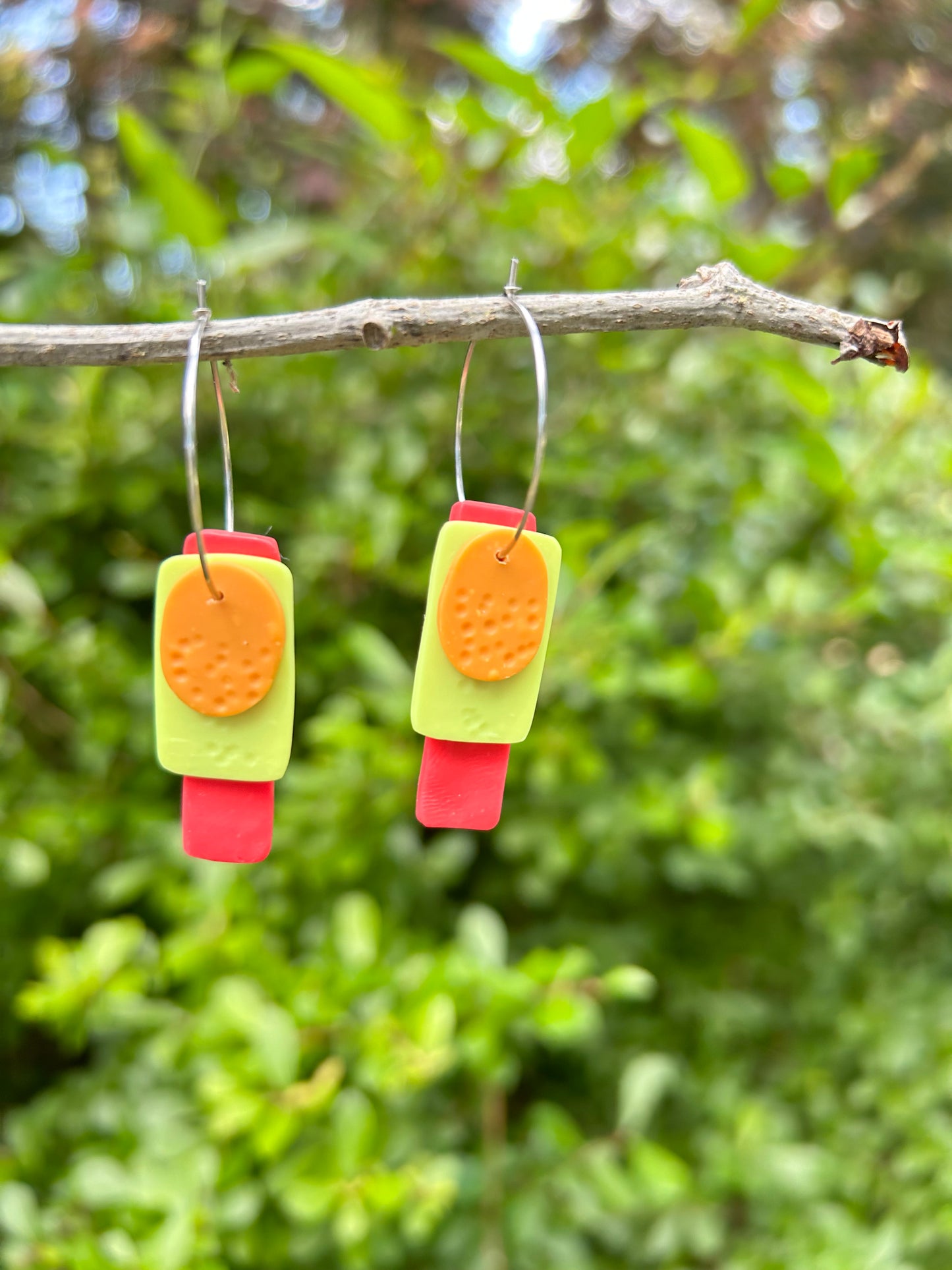 CP1 COLORPOP Thin Rectangle Charms in Hot Pink