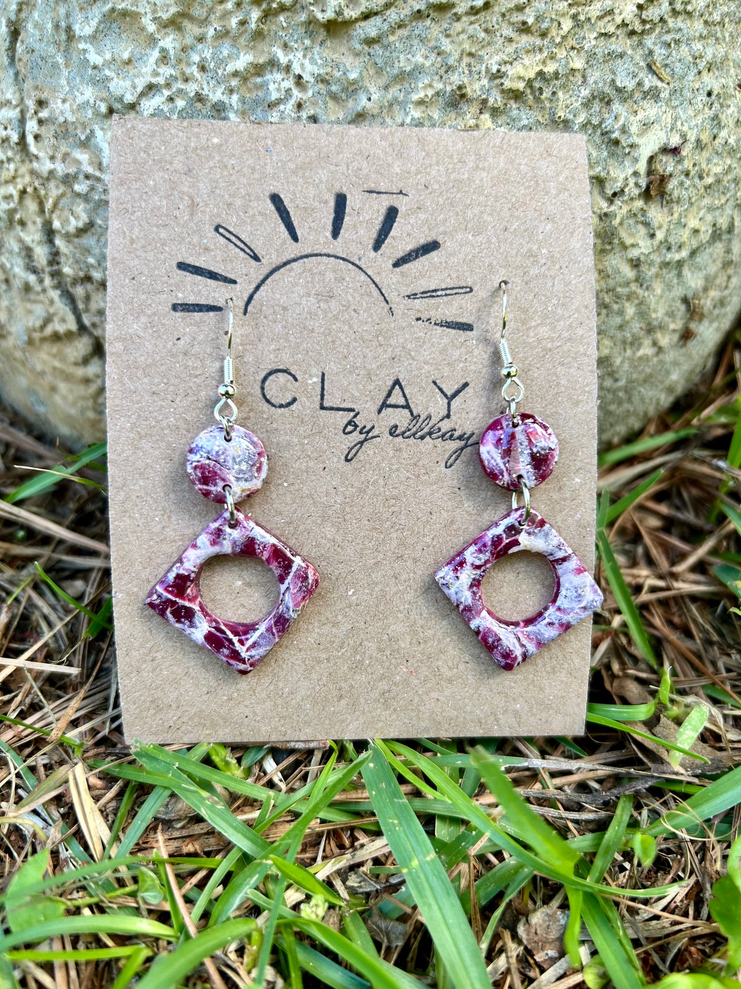 R3 RUBY Cutout Square Dangle