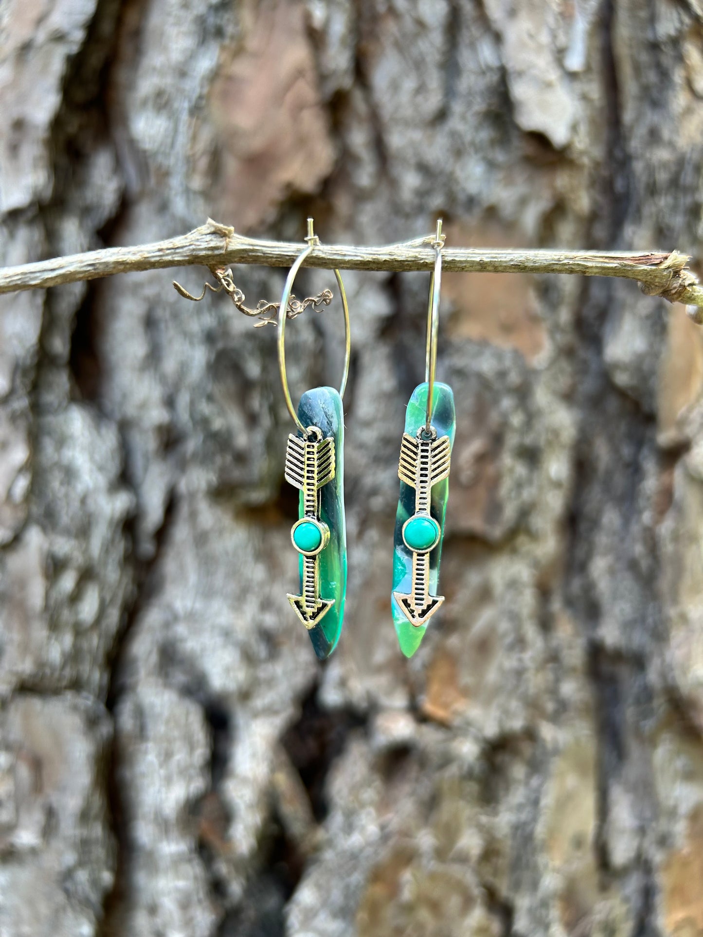 O9 OCEANS Arrow Hoops